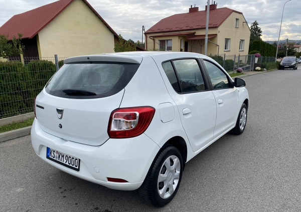 Dacia Sandero cena 29900 przebieg: 58000, rok produkcji 2016 z Rzeszów małe 106